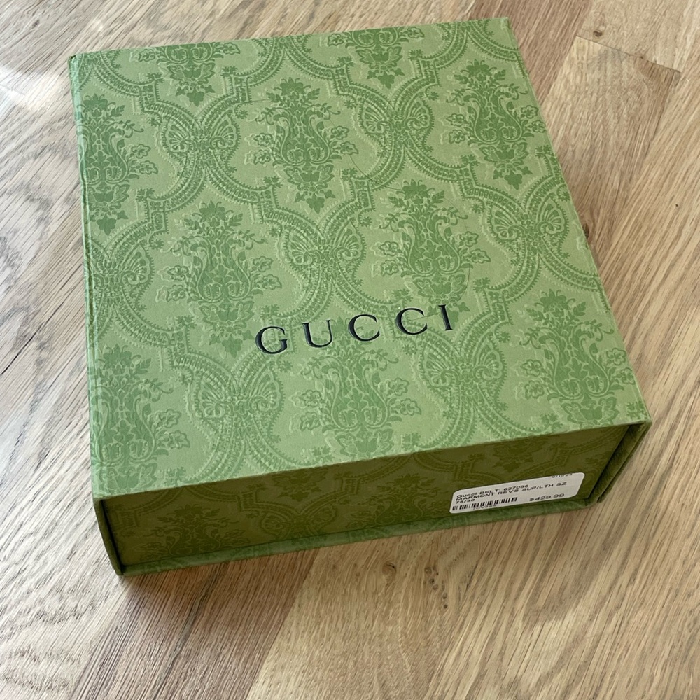 GUCCI GG Marmont reversible belt in beige and blue GG Supreme - Picture 7 of 12